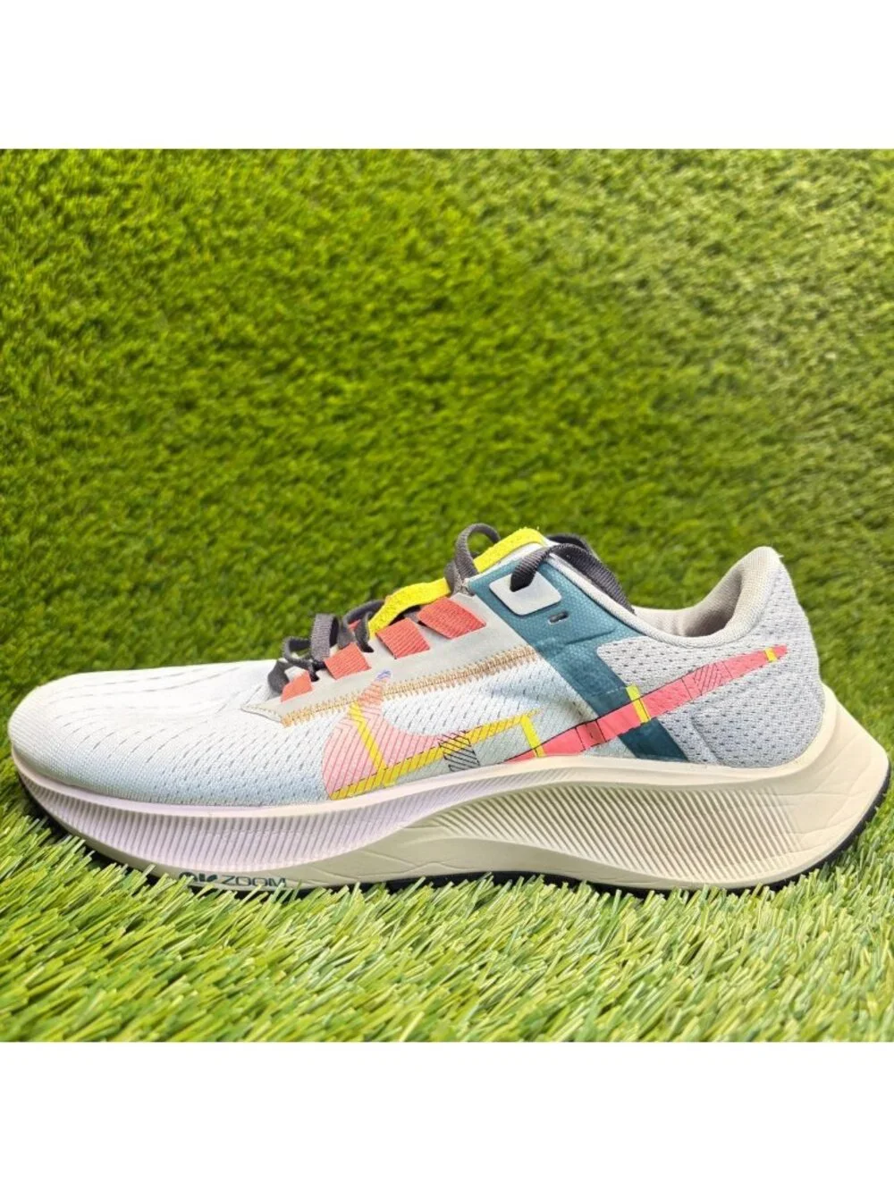 Nike please review